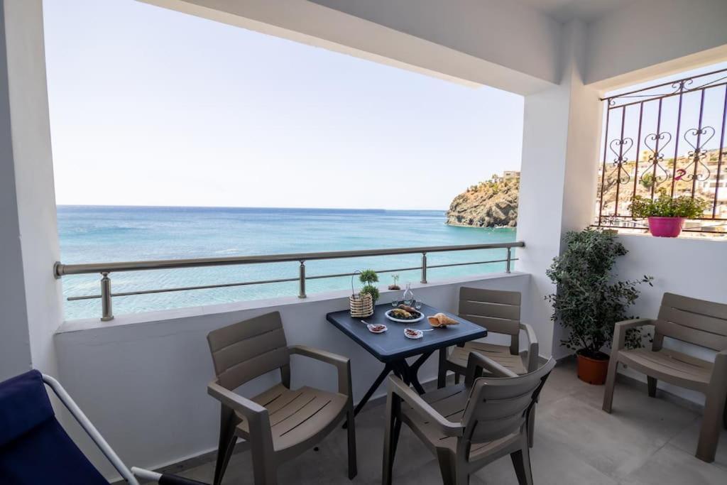Ioannis Rooms Δωμάτια Με Θεα Στη Θαλασσα Paranimfoi Exterior photo